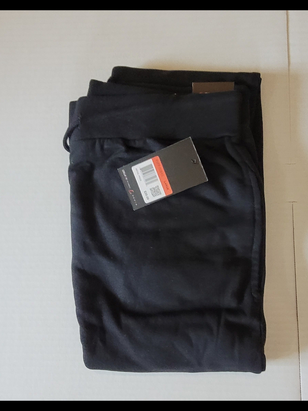 NWT-Men's Black Jogger Pants -Size Large
